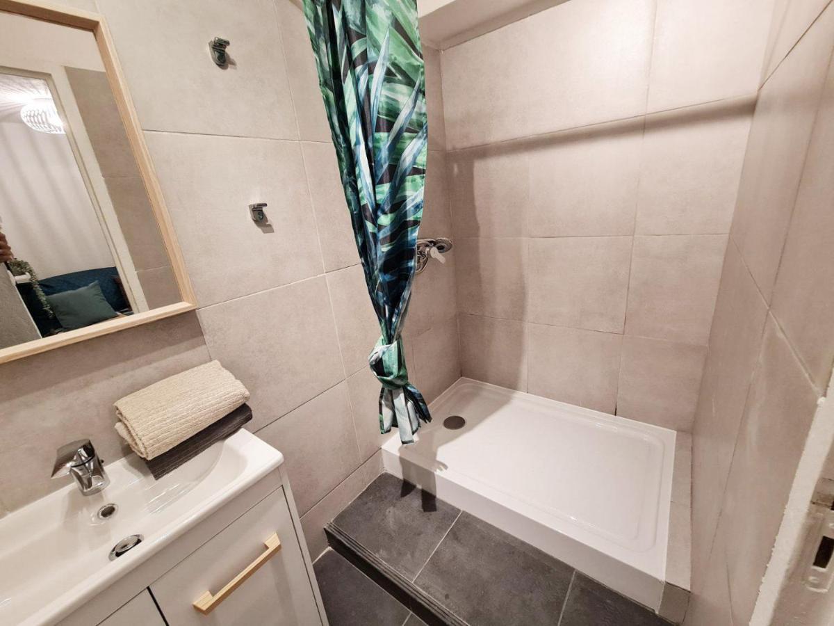 Gregbnb - T2 Design 34M2 - Toulon Est - Wifi Fibre - N9 Esterno foto